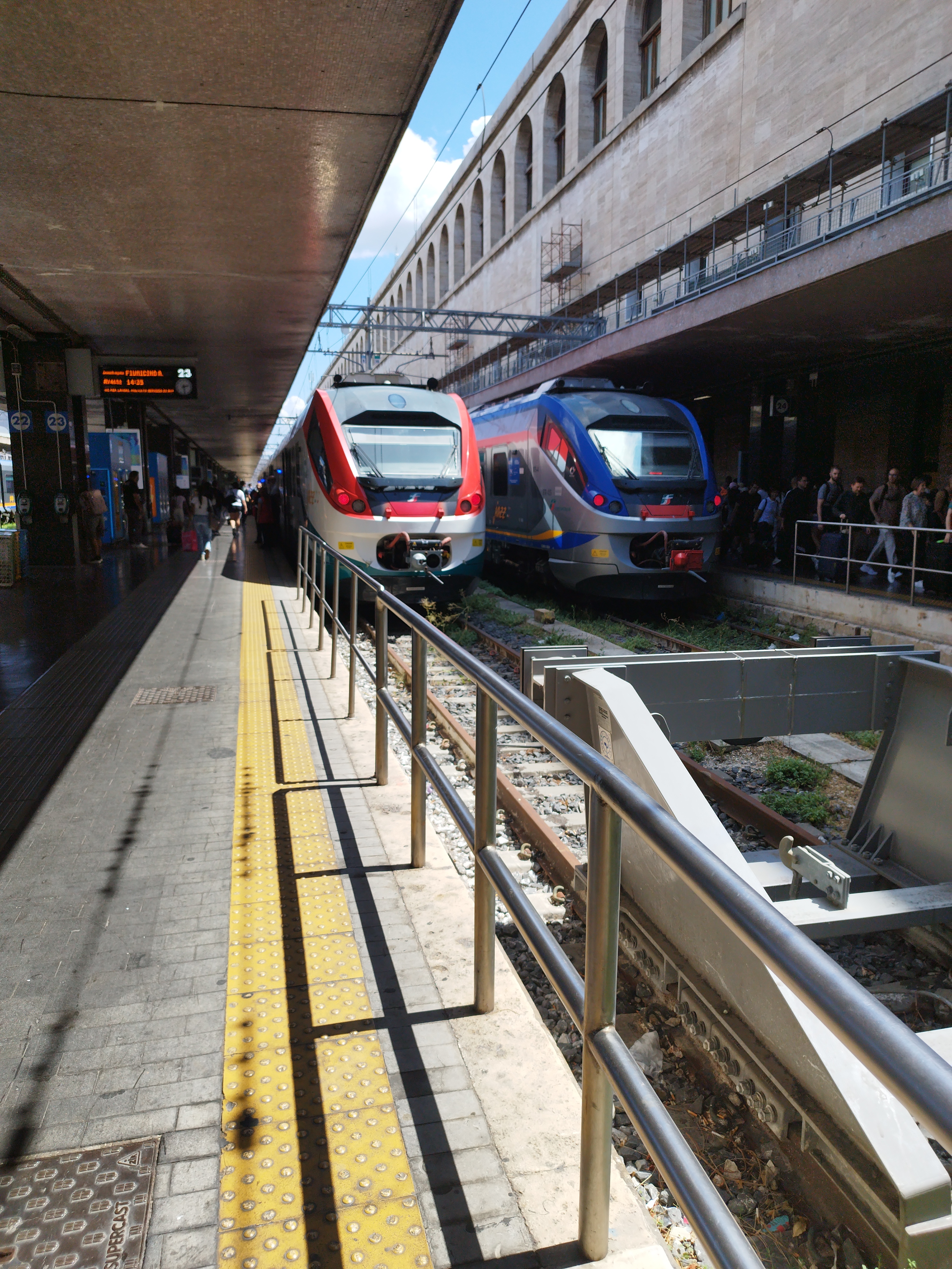 Leonardo Express and Jazz from behind